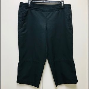 Champion woman’s Black pant size small